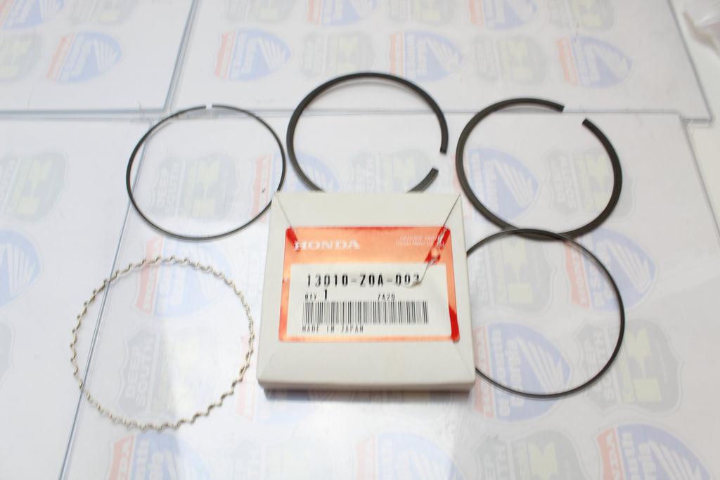 Honda 13010-Z0A-003 Ring Set (Std)