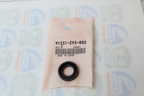 HONDA 91251-ZV5-003 Seal (17X30X7)