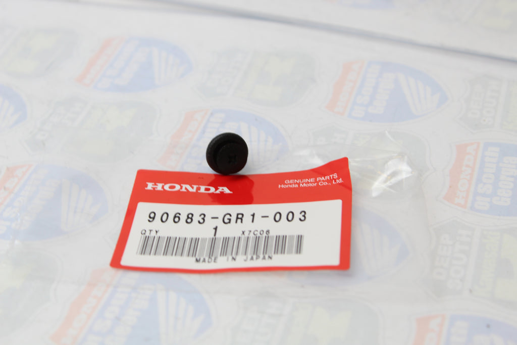 90683-GR1-003 Body Cover Clip